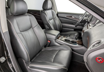 Подержанный автомобиль Infiniti QX60 2019 года (24 фото)