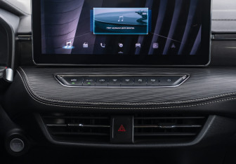 Подержанный автомобиль Haval Jolion 2023 года (14 фото)