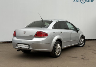 Подержанный автомобиль Fiat Linea 2011 года (5 фото)