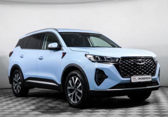 Подержанный автомобиль Chery Tiggo 7 Pro Max 2023 года (3 фото)