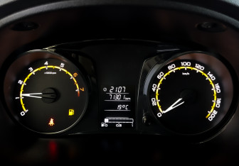 Подержанный автомобиль LADA (ВАЗ) Granta Wagon 2019 года (13 фото)