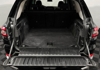 Подержанный автомобиль BMW X5 2020 года (9 фото)