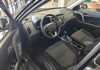 Подержанный автомобиль Hyundai Creta 2021 года (11 фото)