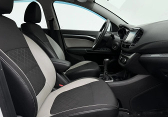 Подержанный автомобиль LADA (ВАЗ) Vesta Wagon 2018 года (10 фото)