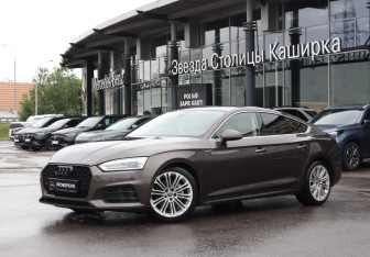 Подержанный автомобиль Audi A5 Liftback 2018 года (21 фото)