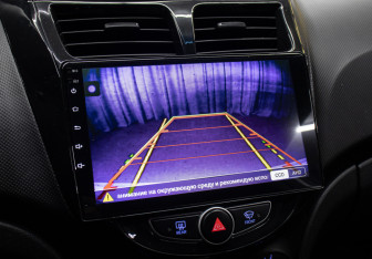 Подержанный автомобиль Hyundai Solaris Sedan 2011 года (20 фото)