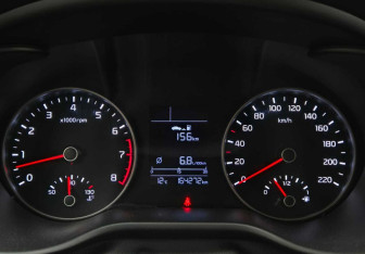 Подержанный автомобиль Kia Rio Sedan 2017 года (12 фото)