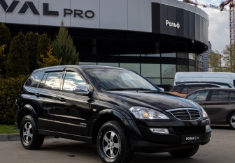 Подержанный автомобиль SsangYong Kyron 2012 года (2 фото)