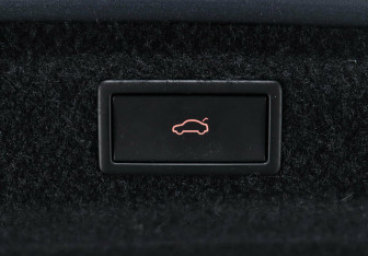 Подержанный автомобиль Skoda Octavia Liftback 2022 года (15 фото)