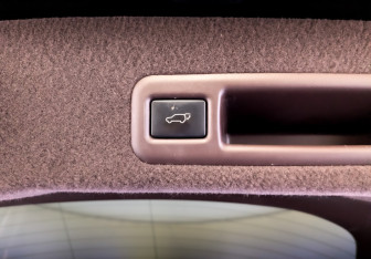 Подержанный автомобиль Lexus RX 2019 года (27 фото)