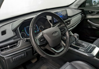 Подержанный автомобиль Chery Tiggo 8 2021 года (13 фото)