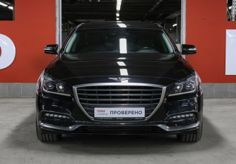 Подержанный автомобиль Genesis G80 2019 года (2 фото)
