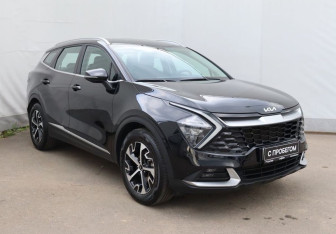 Подержанный автомобиль Kia Sportage 2022 года (3 фото)