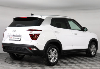 Подержанный автомобиль Hyundai Creta 2022 года (5 фото)