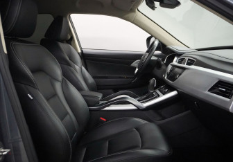 Подержанный автомобиль Geely Atlas 2018 года (9 фото)