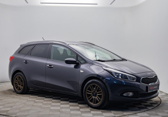 Подержанный автомобиль Kia Ceed Wagon 2012 года (7 фото)
