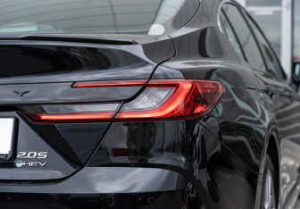 Новый Toyota Camry Sedan 2024 (2 фото)