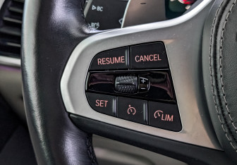 Подержанный автомобиль BMW X5 2021 года (29 фото)