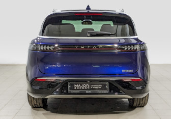 Подержанный автомобиль Voyah Free 2023 года (6 фото)