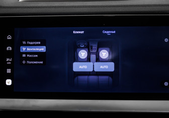 Подержанный автомобиль Geely Monjaro 2025 года (26 фото)