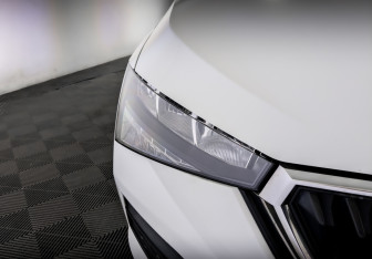 Подержанный автомобиль Skoda Rapid Liftback 2021 года (17 фото)