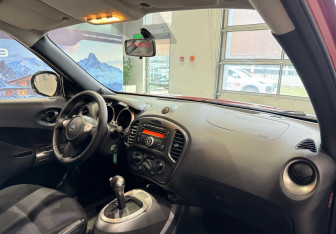 Подержанный автомобиль Nissan Juke 2014 года (10 фото)