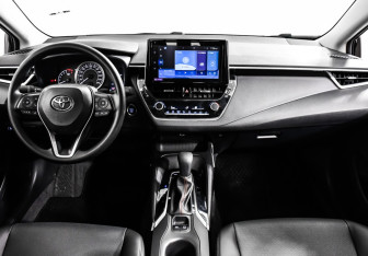 Новый Toyota Corolla Sedan 2023 (11 фото)