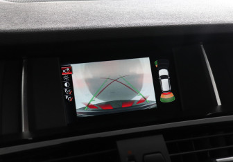 Подержанный автомобиль BMW X3 2017 года (17 фото)