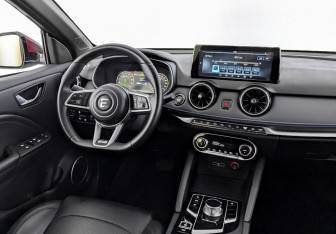 Подержанный автомобиль Evolute i-JOY 2023 года (30 фото)