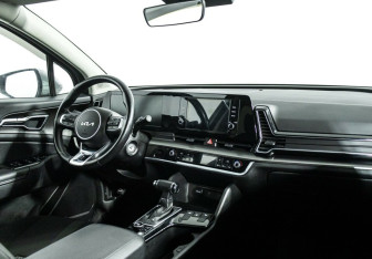 Подержанный автомобиль Kia Sportage 2022 года (9 фото)