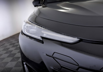 Подержанный автомобиль Changan UNI-K 2024 года (17 фото)