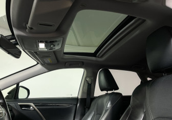 Подержанный автомобиль Lexus RX 2018 года (16 фото)