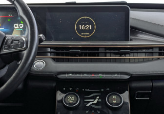 Подержанный автомобиль Exeed LX 2022 года (15 фото)