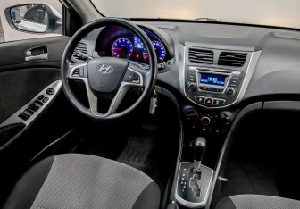 Подержанный автомобиль Hyundai Solaris Sedan 2013 года (27 фото)