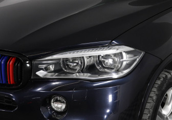 Подержанный автомобиль BMW X5 2018 года (7 фото)