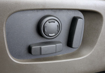 Подержанный автомобиль Land Rover Range Rover Sport 2018 года (20 фото)