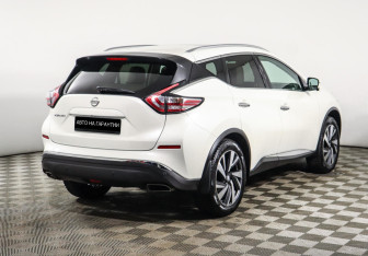 Подержанный автомобиль Nissan Murano Suv 2018 года (3 фото)