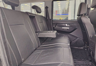 Подержанный автомобиль УАЗ Patriot 2017 года (11 фото)