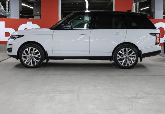 Подержанный автомобиль Land Rover Range Rover 2019 года (8 фото)