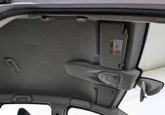 Подержанный автомобиль LADA (ВАЗ) XRAY 2018 года (23 фото)