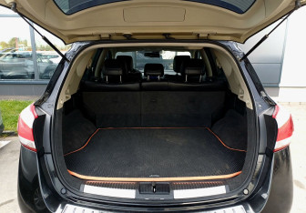 Подержанный автомобиль Nissan Murano Suv 2013 года (10 фото)