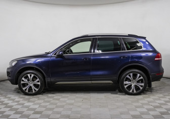 Подержанный автомобиль Volkswagen Touareg 2014 года (30 фото)