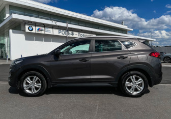 Подержанный автомобиль Hyundai Tucson 2018 года (6 фото)
