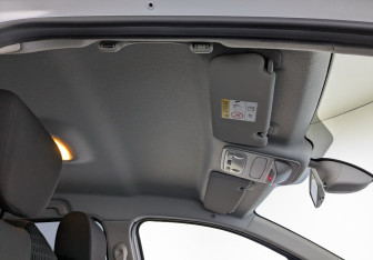 Подержанный автомобиль Renault Kaptur 2017 года (20 фото)