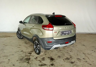 Подержанный автомобиль LADA (ВАЗ) XRAY 2022 года (7 фото)