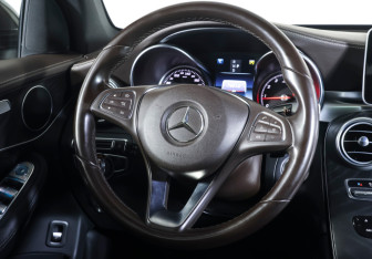 Подержанный автомобиль Mercedes-Benz GLC Coupe 2017 года (13 фото)