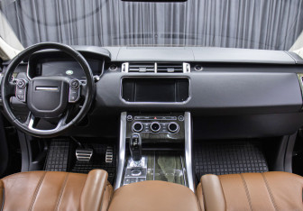 Подержанный автомобиль Land Rover Range Rover Sport 2016 года (14 фото)