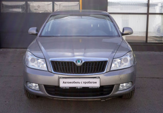 Подержанный автомобиль Skoda Octavia Liftback 2013 года (2 фото)