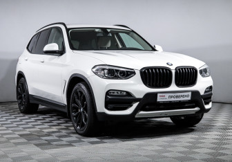 Подержанный автомобиль BMW X3 2018 года (3 фото)