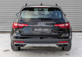 Подержанный автомобиль Audi A4 allroad 2021 года (6 фото)